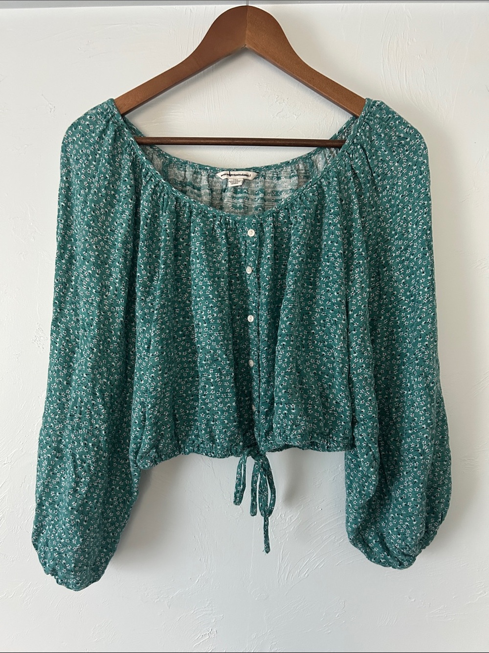 American Eagle Outfitters Teal Cropped Floral Button-Front Peasant Blouse
